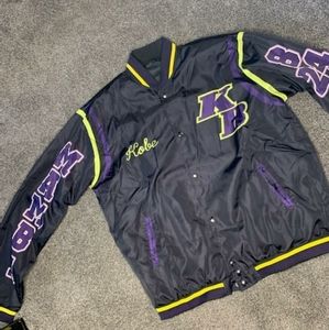 Kobe Bryant memorial jacket "legends never die"